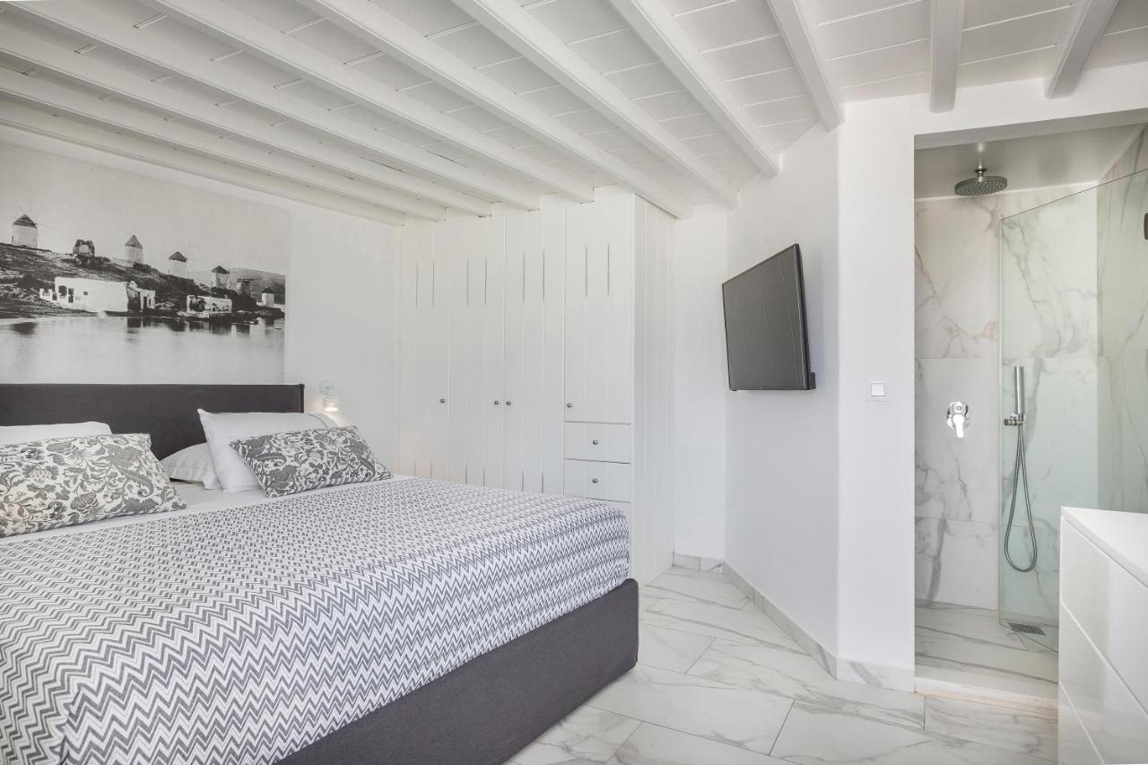 Kostantis Town Villa