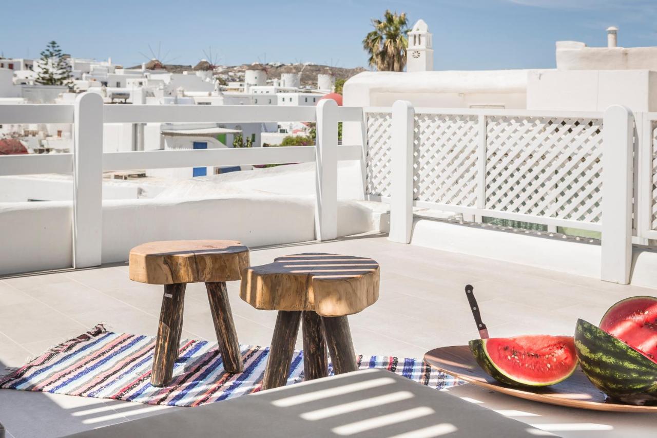 Kostantis Town * Mykonos Town